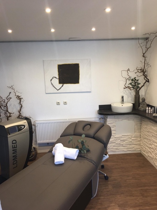 Sabine Stahl, Regensburger Str. 45 in Straubing