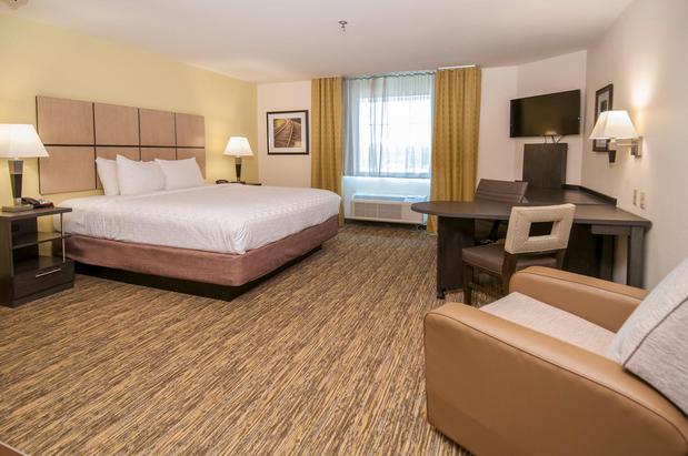 Images Candlewood Suites Baton Rouge - College Drive by IHG