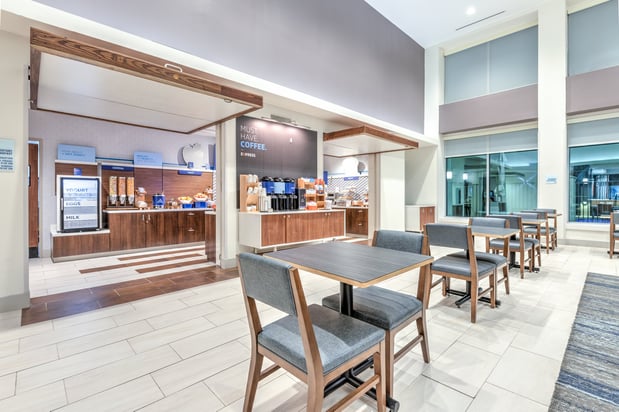 Images Holiday Inn Express & Suites Houston S - Medical Ctr Area by IHG