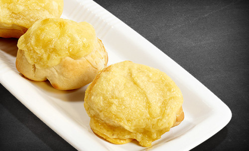 8 Pizzabrötchen Nature mit Gouda überbacken