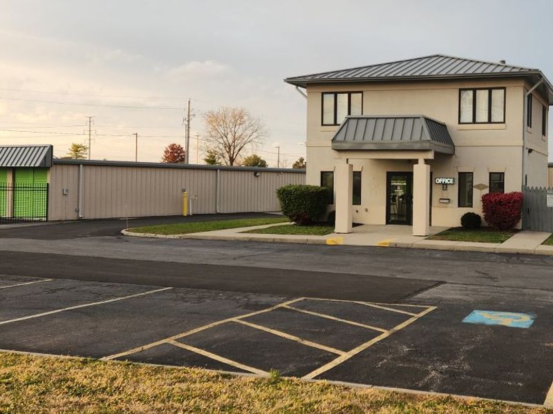 Images Extra Space Storage