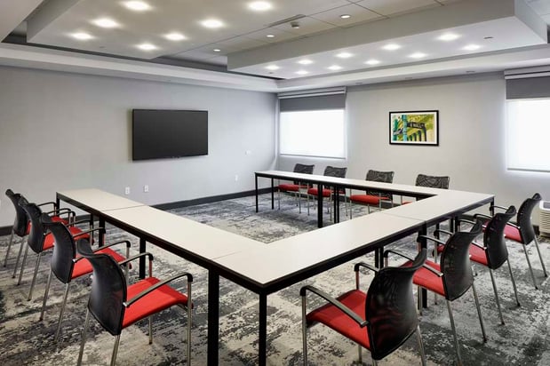 Images Hampton Inn Newark Airport