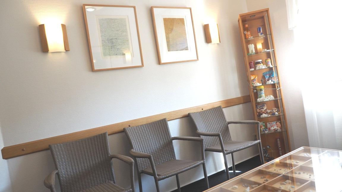 Ute Lieder u. Peter Oleownik Zahnärzte, Schwarzer Weg 2 A in Alt Duvenstedt