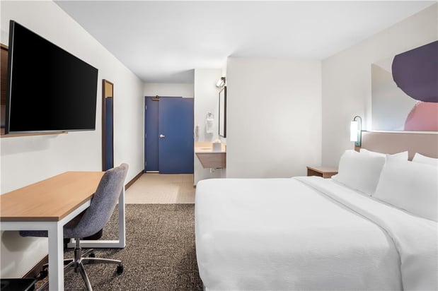 Images Spark by Hilton Kent Seattle