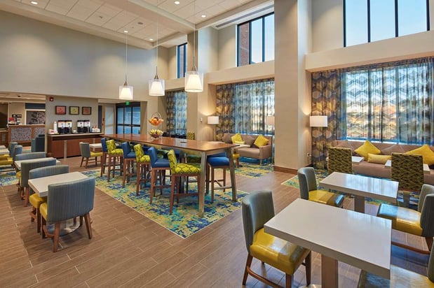 Images Hampton Inn & Suites Sacramento at CSUS