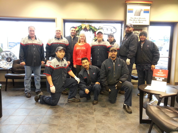 Images TNT Tire Point S Auto Service