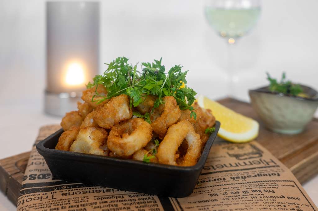 Images Park Inn by Radisson Oslo Airport Hotel West