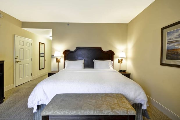 Images Hampton Inn & Suites Savannah Historic District