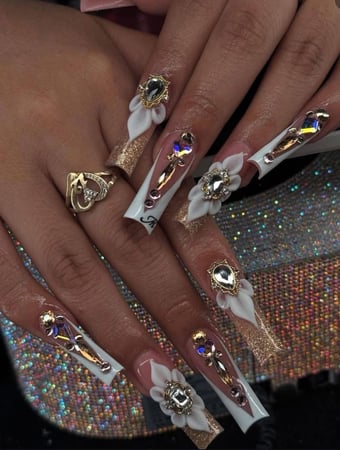 Images Vivian Spa & Nail Bar