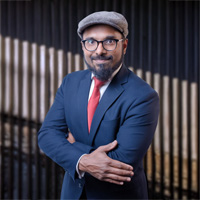 Daniel Dennis