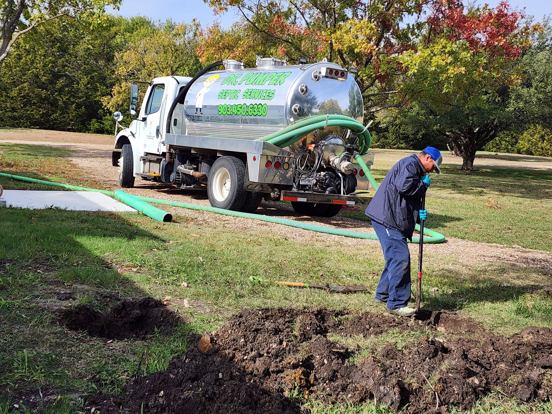 Peak Septic and Utilities Image