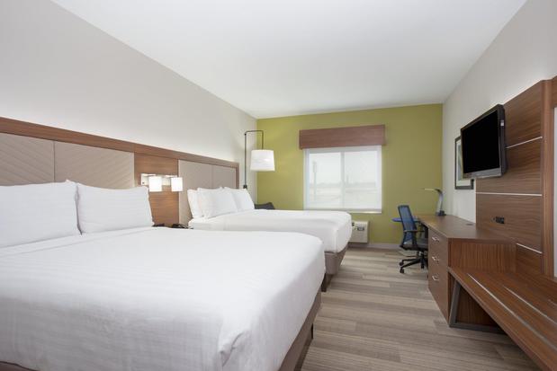 Images Holiday Inn Express & Suites Amarillo by IHG