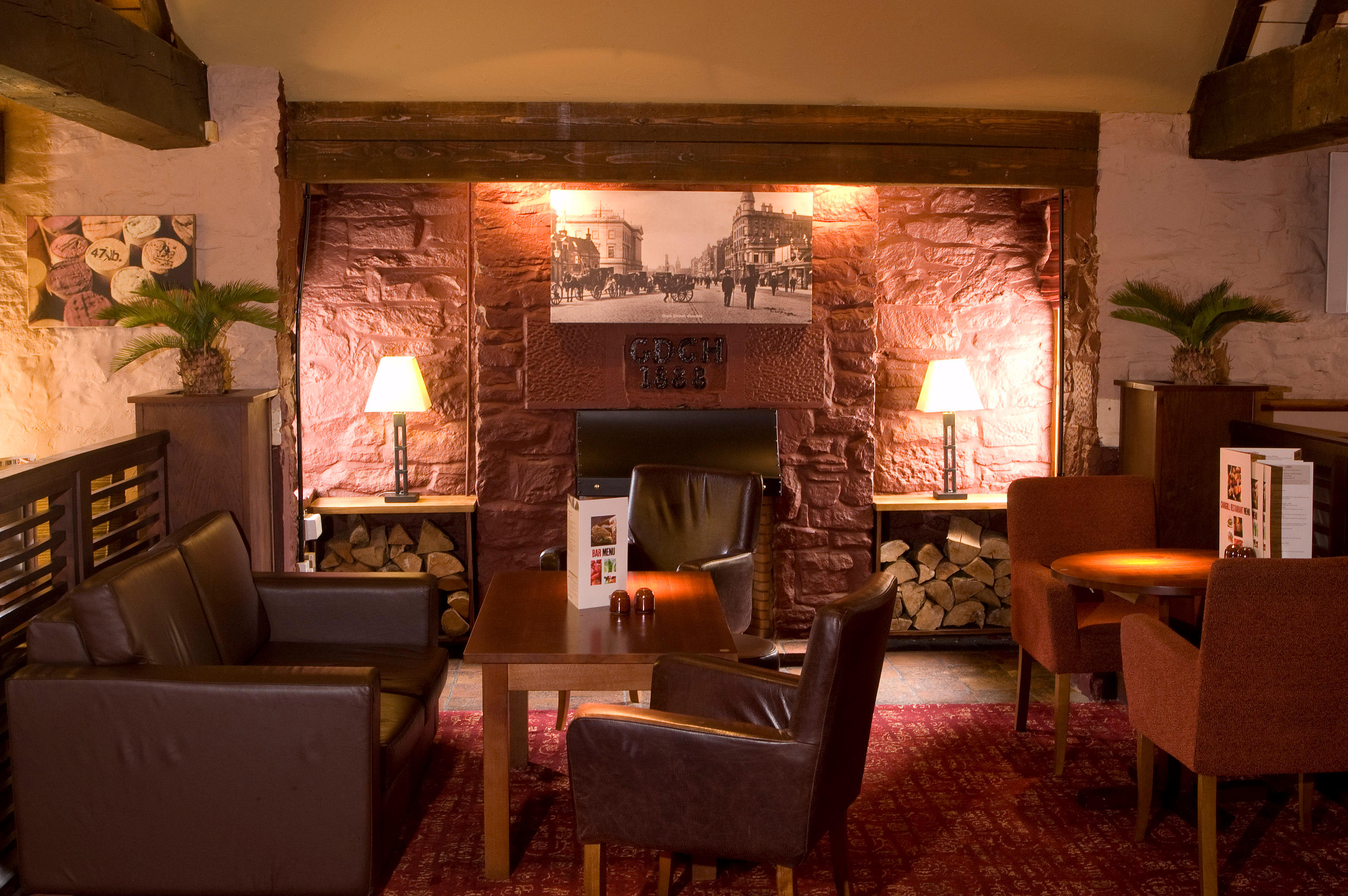 Beefeater restaurant interior Premier Inn Dundee West hotel Dundee 03337 774659