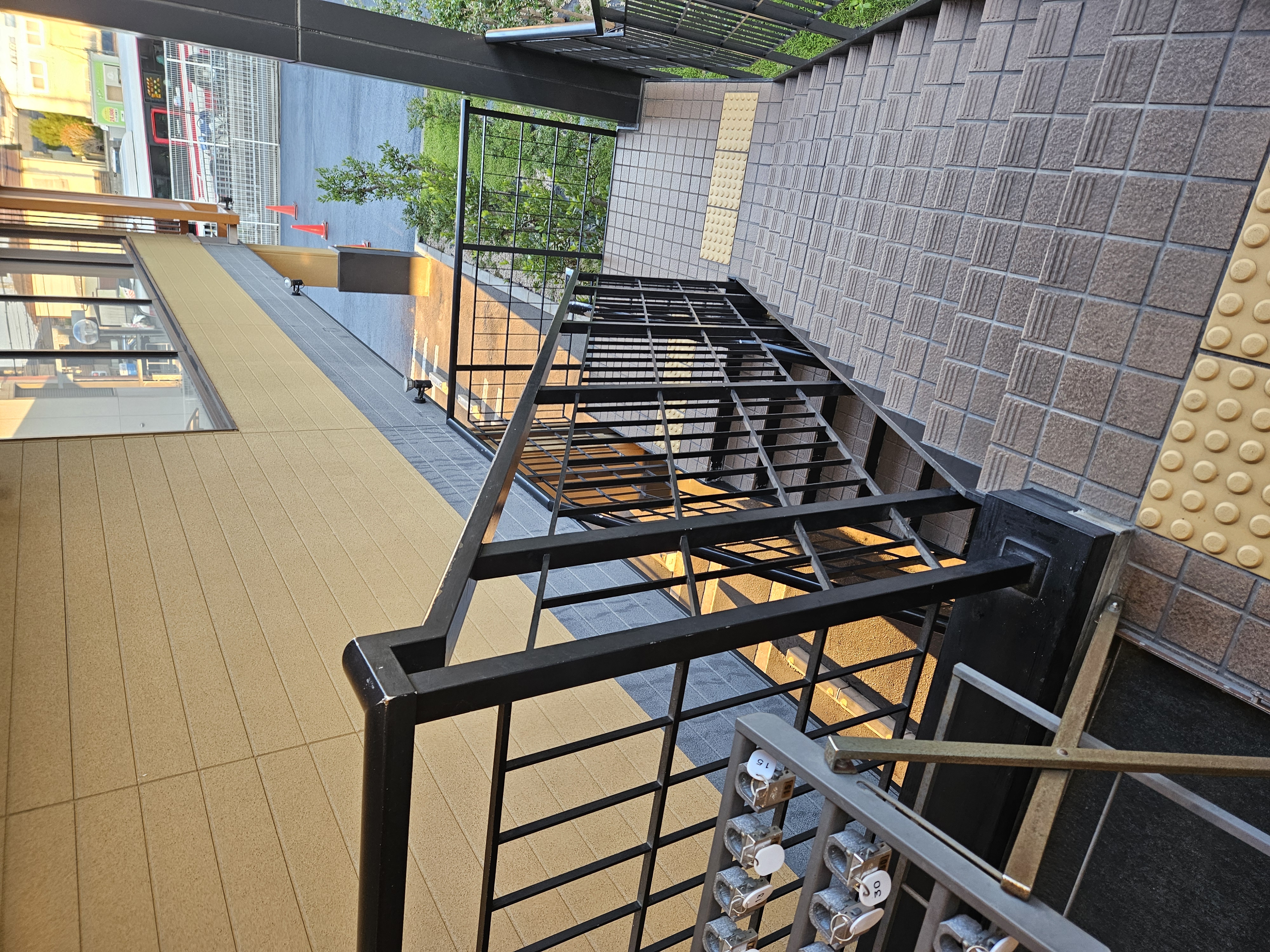 Images かごの屋 高槻城東店