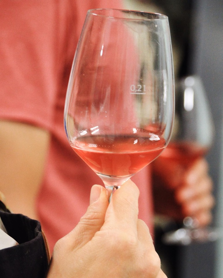 Wein-Danke - Weinshop - WiKa GmbH, Bahnhofstraße 8 in Garmisch-Partenkirchen