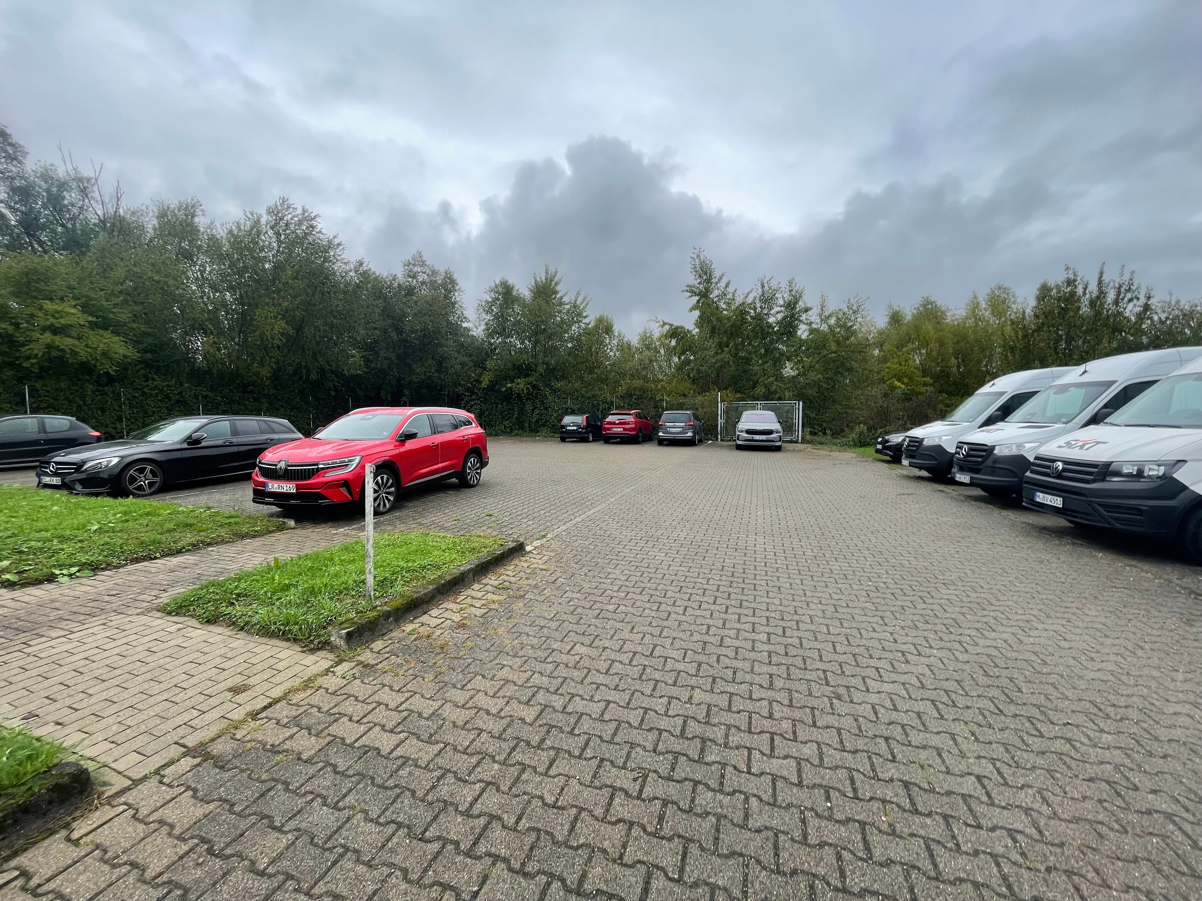 SIXT Autovermietung Lahr am Flughafen, Dr. Georg-Schaeffler-Str. 30 in Lahr