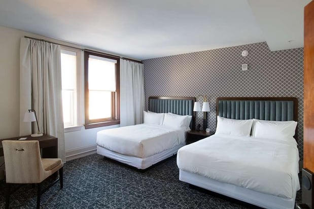 Images Hotel Petersburg, Tapestry Collection by Hilton