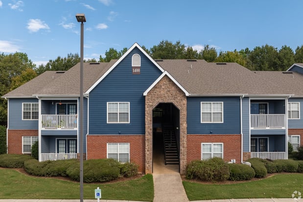 Images The Grand Reserve at Madison Apartments