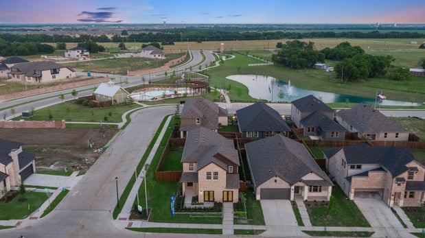Images UnionMain Homes at Creekside