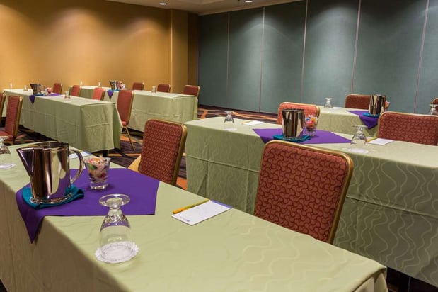 Images Hilton Garden Inn San Mateo