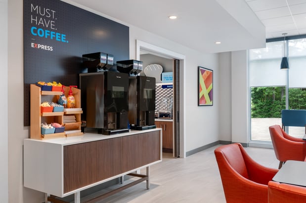 Images Holiday Inn Express & Suites Pittsfield-Lenox-Berkshires by IHG