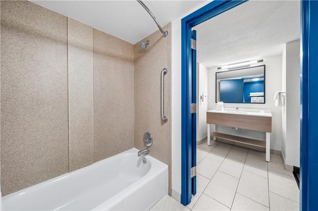 Images Spark by Hilton Orlando near Universal