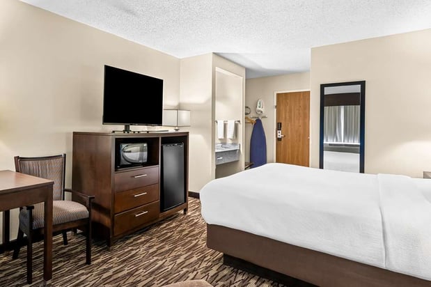 Images Best Western Baraboo Inn