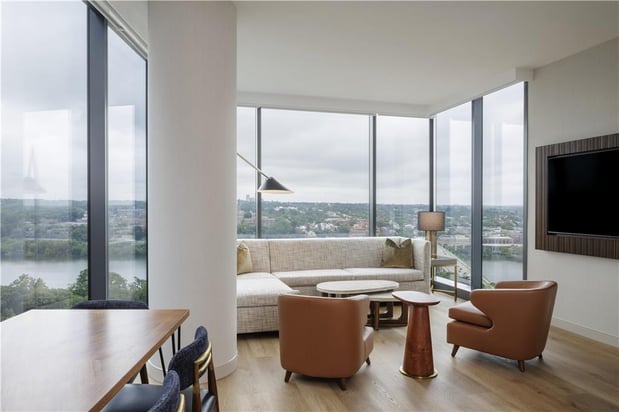 Images Hilton Arlington Rosslyn The Key