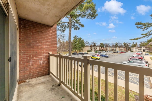 Images Arden Pointe Apartments
