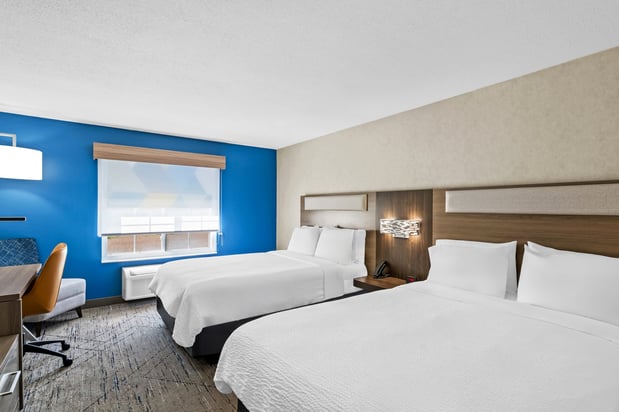 Images Holiday Inn Express & Suites Council Bluffs - Conv Ctr Area by IHG