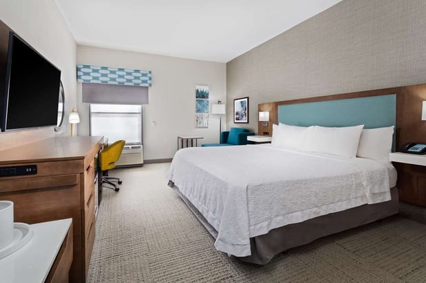 Images Hampton Inn Perry