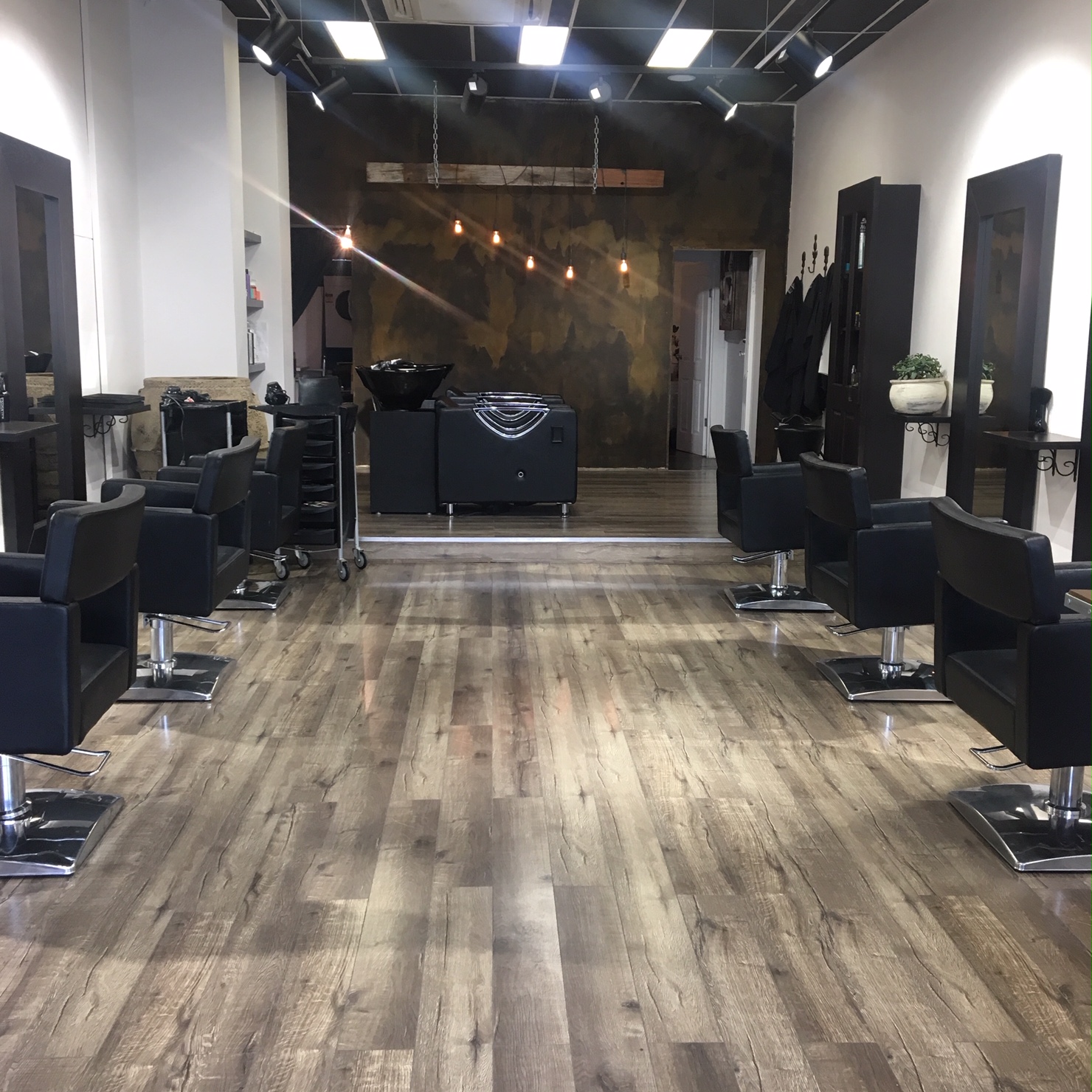 Images No Loose Ends Hair Salon