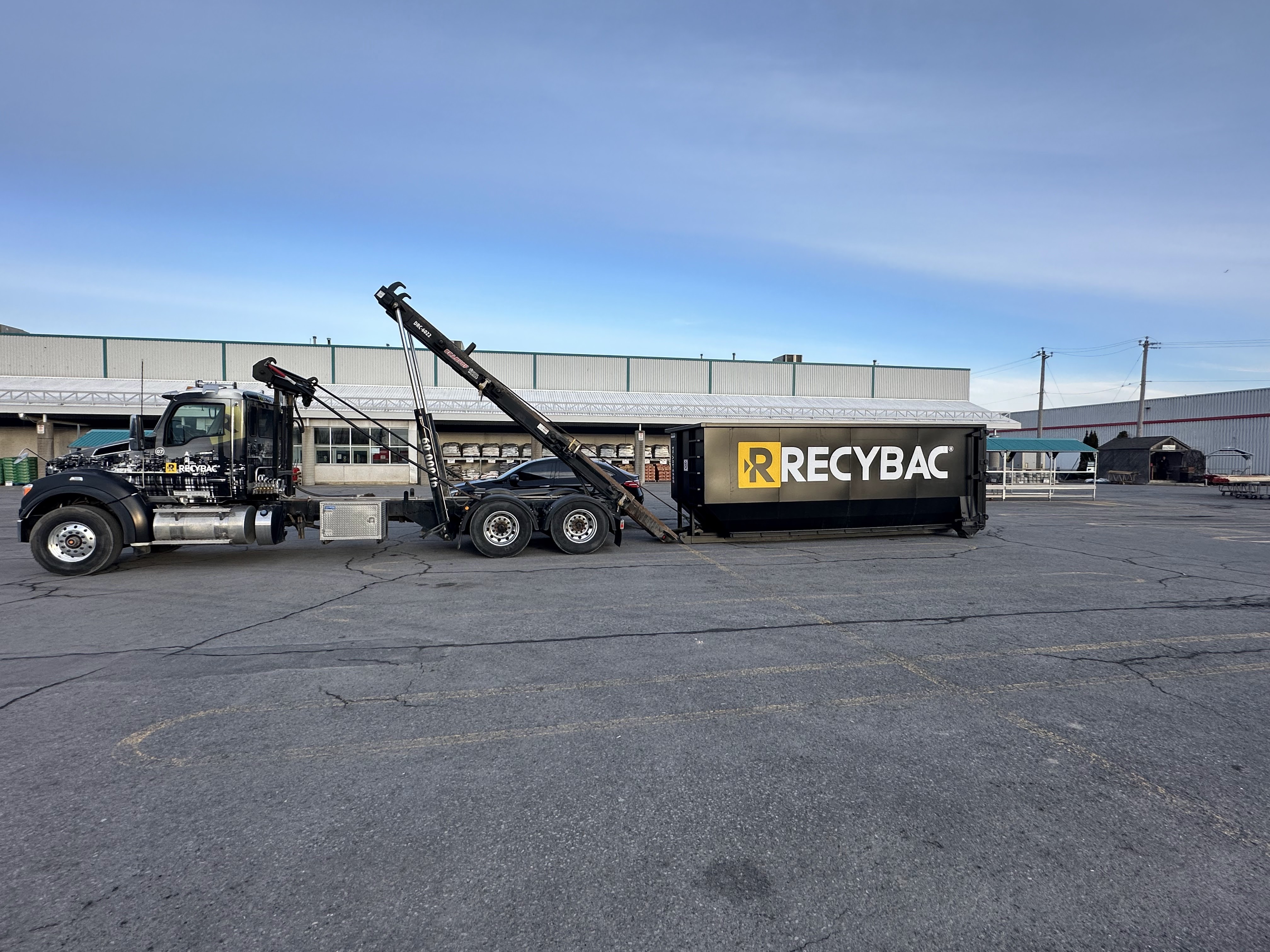 Images Location de conteneur RECYBAC Longueuil
