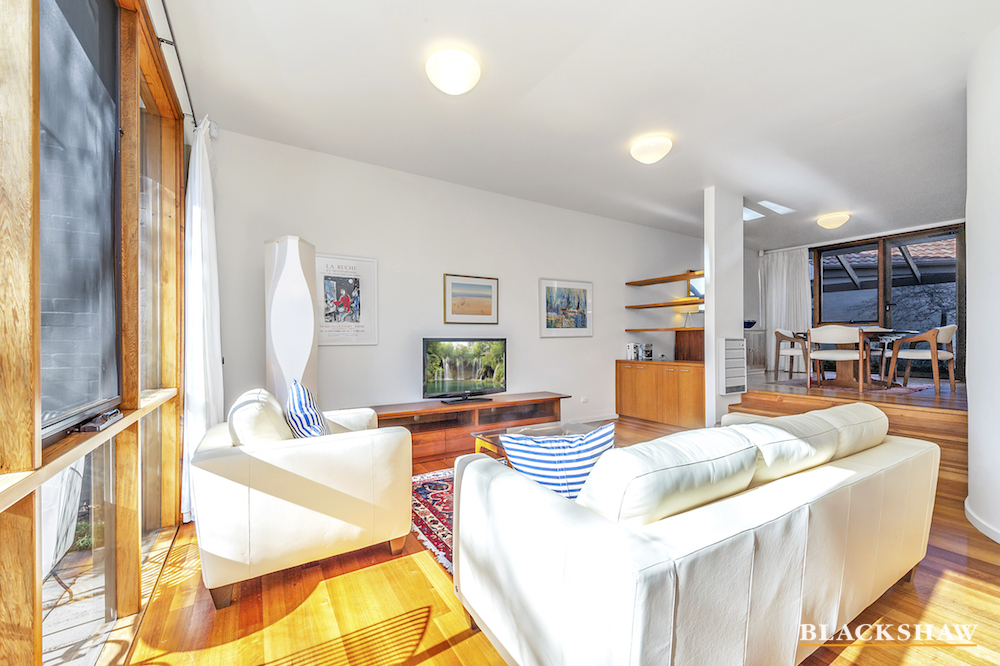 Images Blackshaw Real Estate Queanbeyan & Jerrabomberra