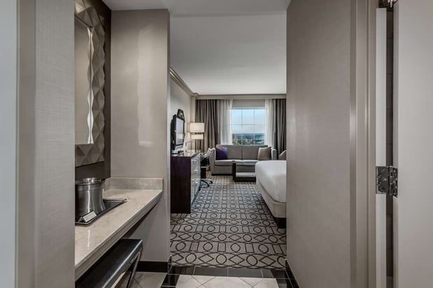 Images Hilton Columbus at Easton