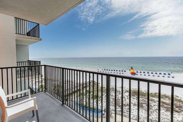 Hampton Inn & Suites Orange Beach/Gulf Front in Orange Beach, 25518 ...