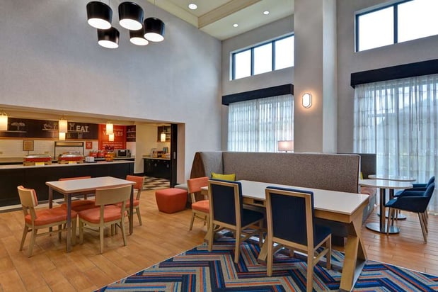 Images Hampton Inn & Suites Clearwater/St. Petersburg-Ulmerton Road, FL
