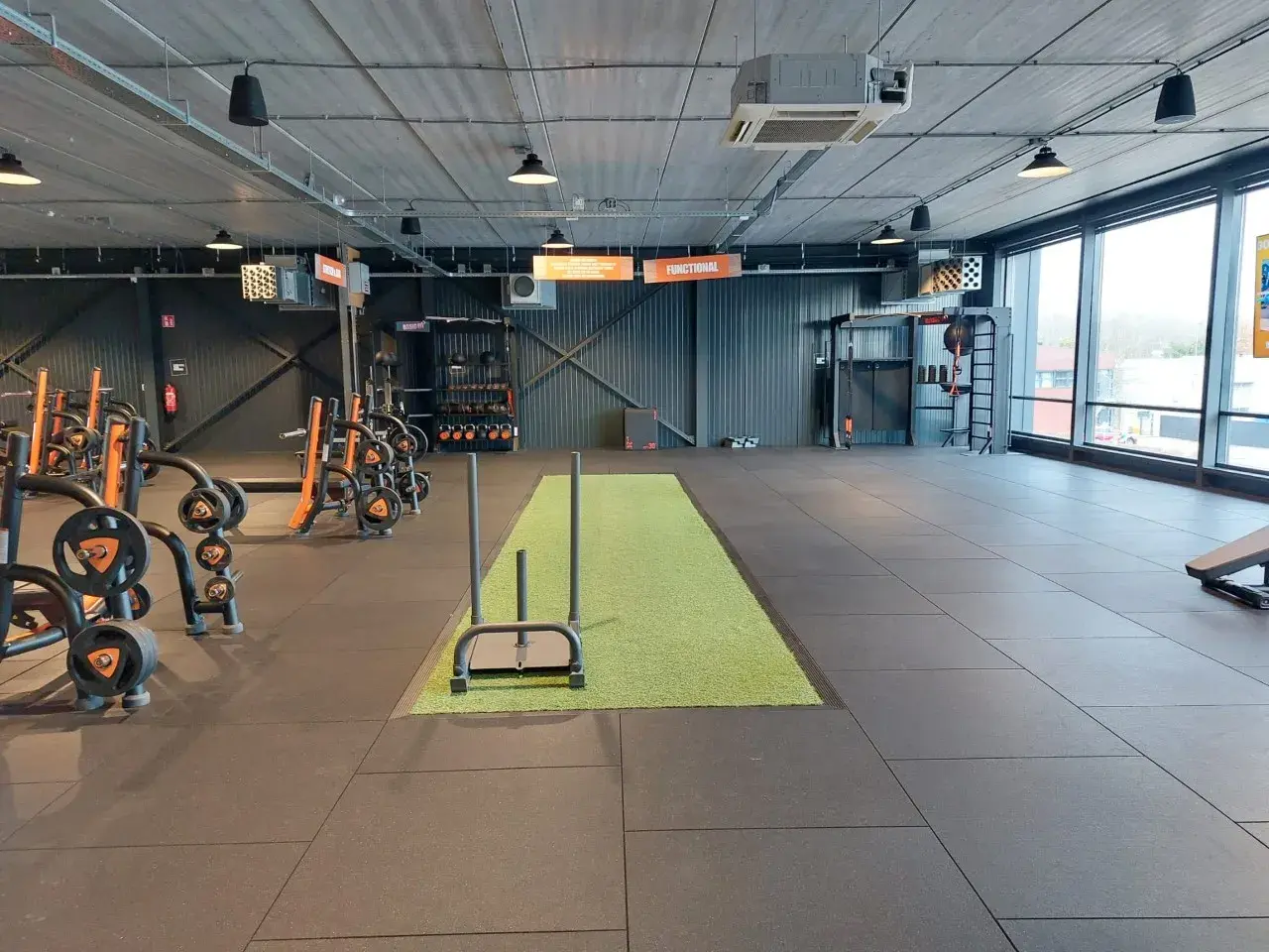 Foto's Basic-Fit 24/7