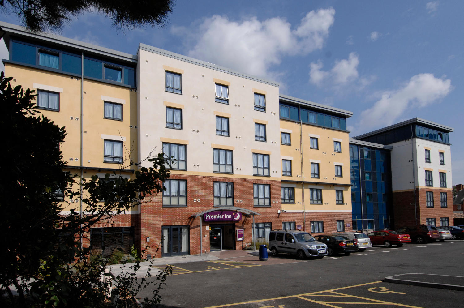 Images Premier Inn Bournemouth Westbourne hotel