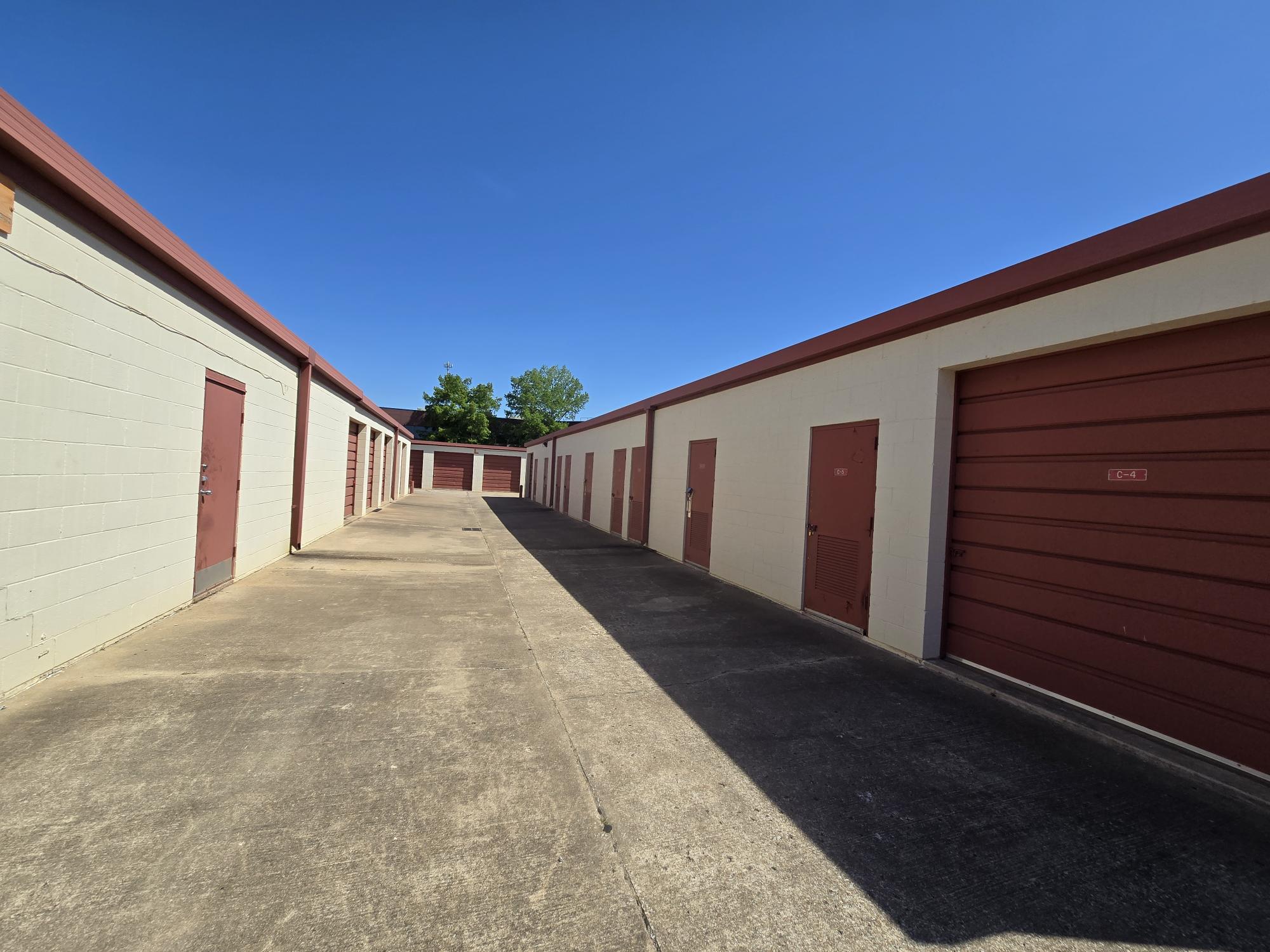 Keyport Self Storage Lewis in Tulsa, OK