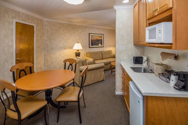 Images SFO El Rancho Inn, SureStay Collection by Best Western