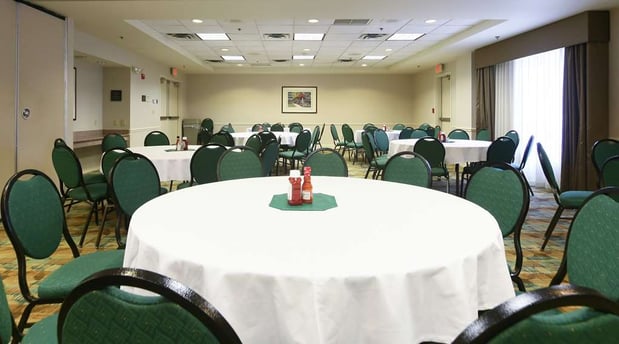 Images Hilton Garden Inn Secaucus/Meadowlands