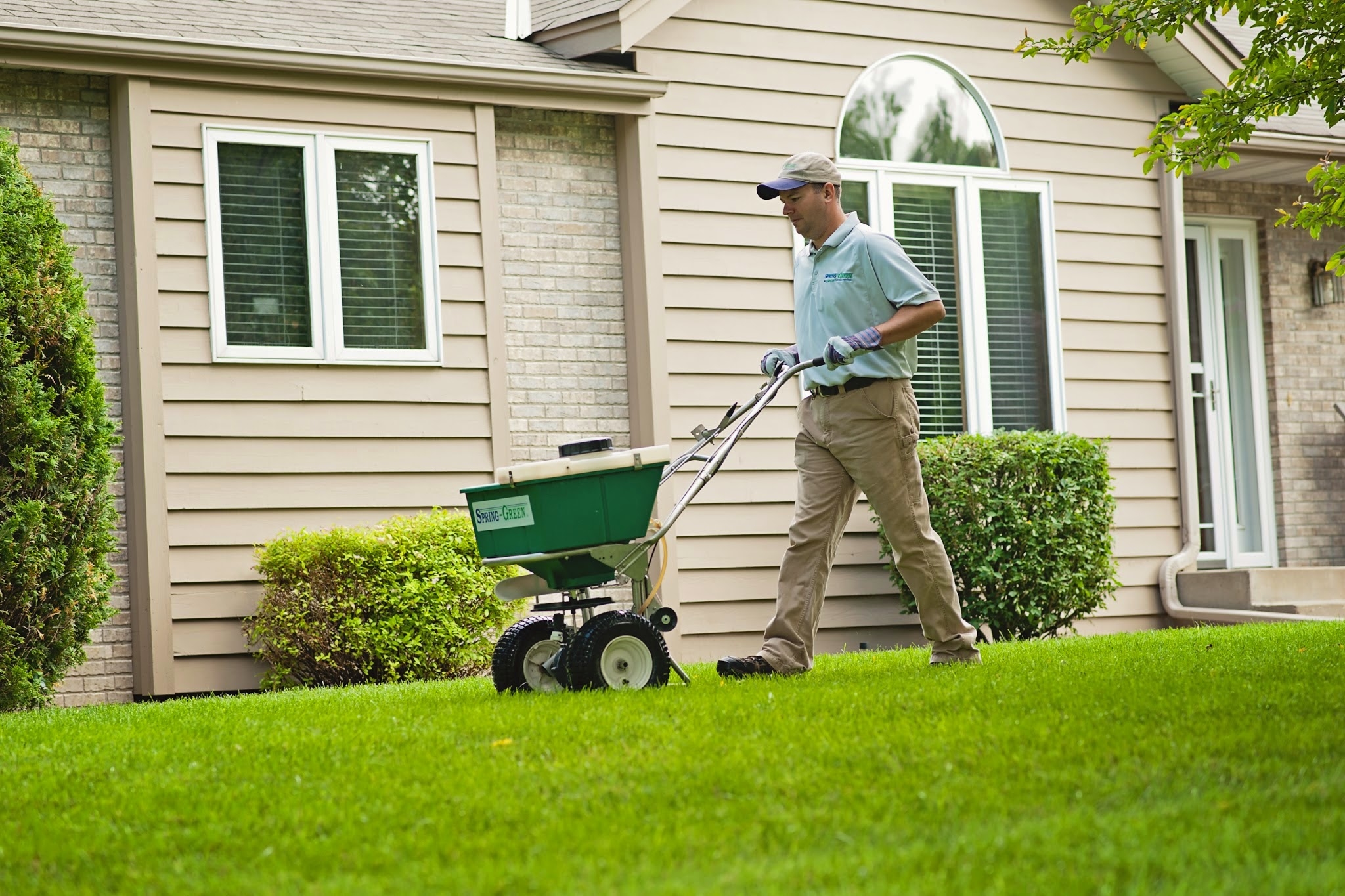 Berndt's lawn care