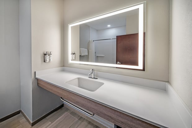 Images Holiday Inn Express & Suites Henderson-Traffic Star by IHG