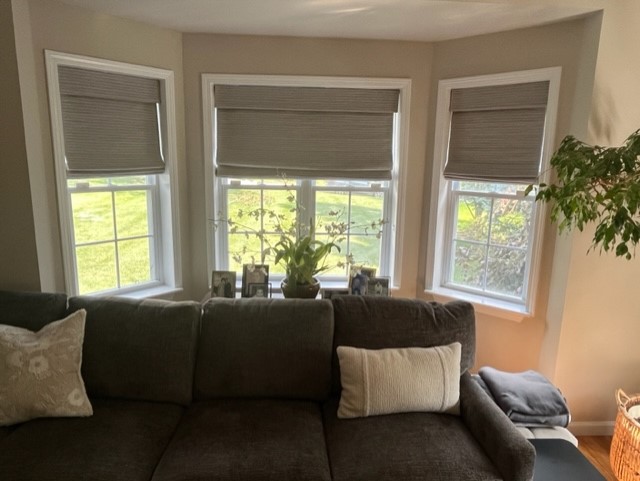 What an un-bay-leavable transformation! This bay window in Croton on Hudson has just had an upgrade with our Blackout Woven Shades! These shades allow the light to flood in, but then perfectly block out all light - ready for movie night!