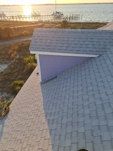 Southeast Roofing & Construction Image