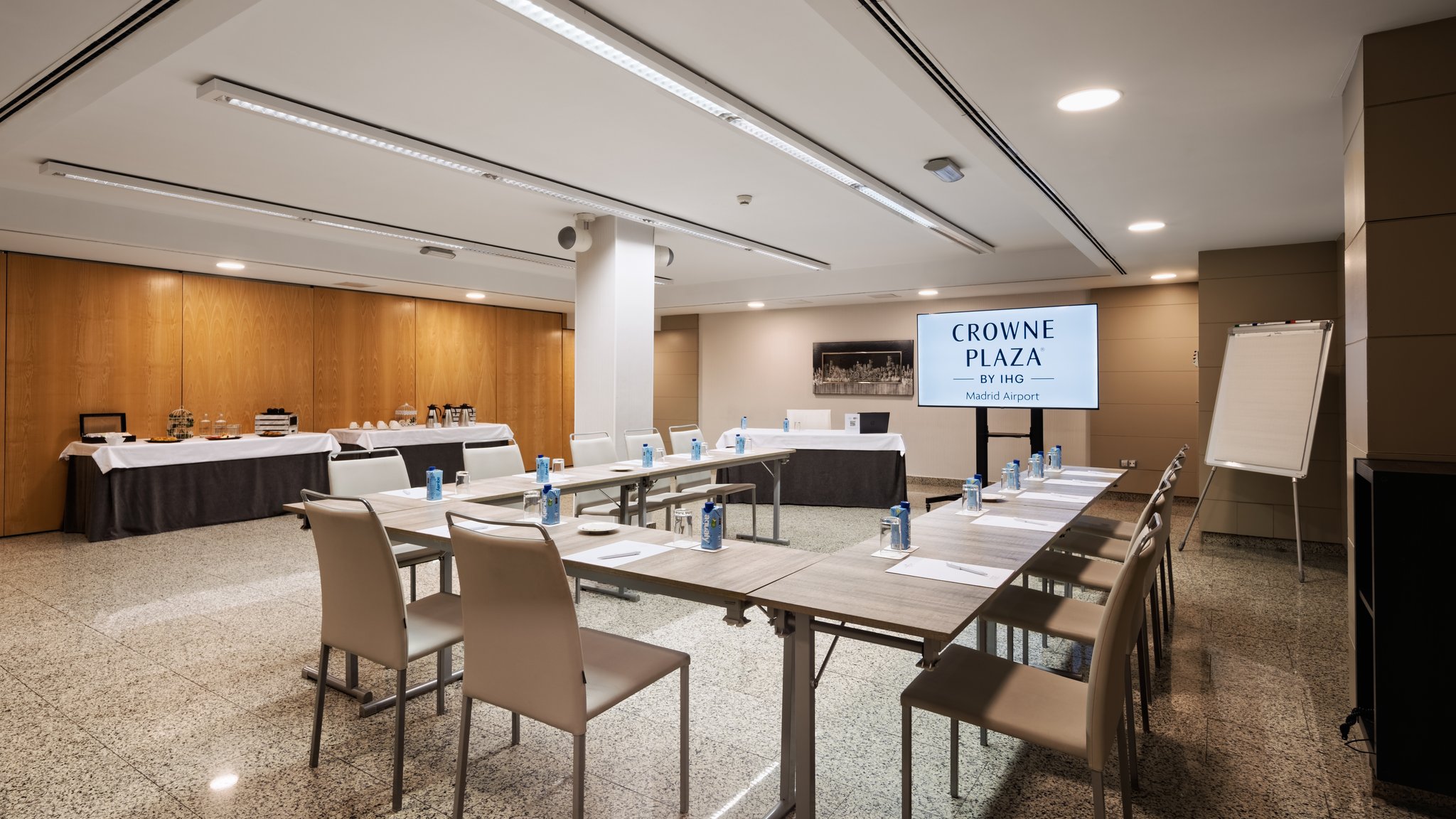 Images Crowne Plaza Madrid Airport by IHG