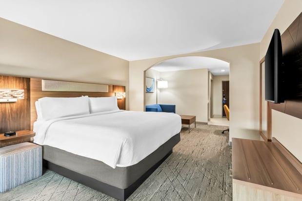 Images Holiday Inn Express & Suites Pauls Valley by IHG