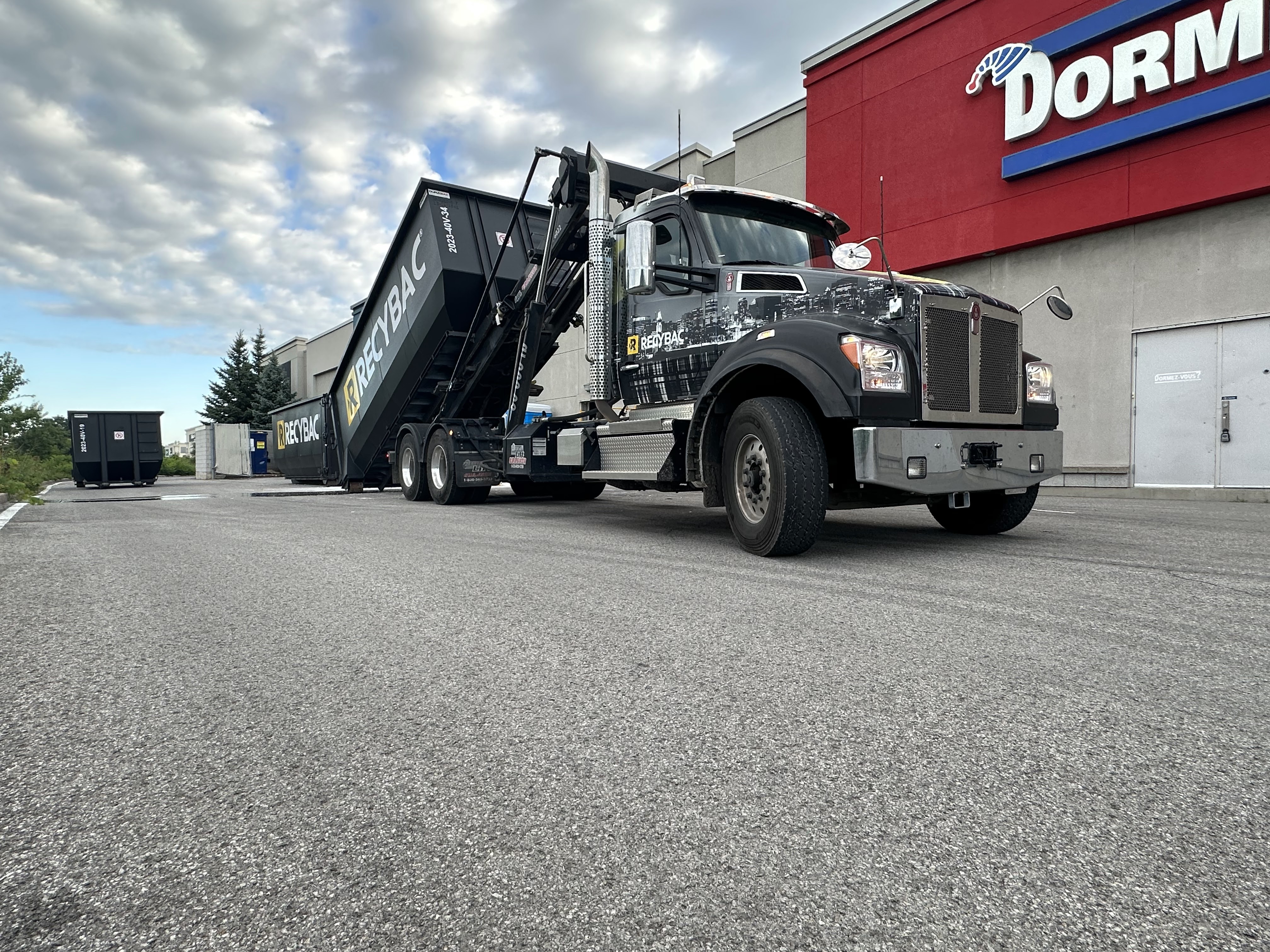 Images Location de Conteneurs RECYBAC - Terrebonne