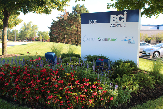 Images BCI Acrylic Bath Systems